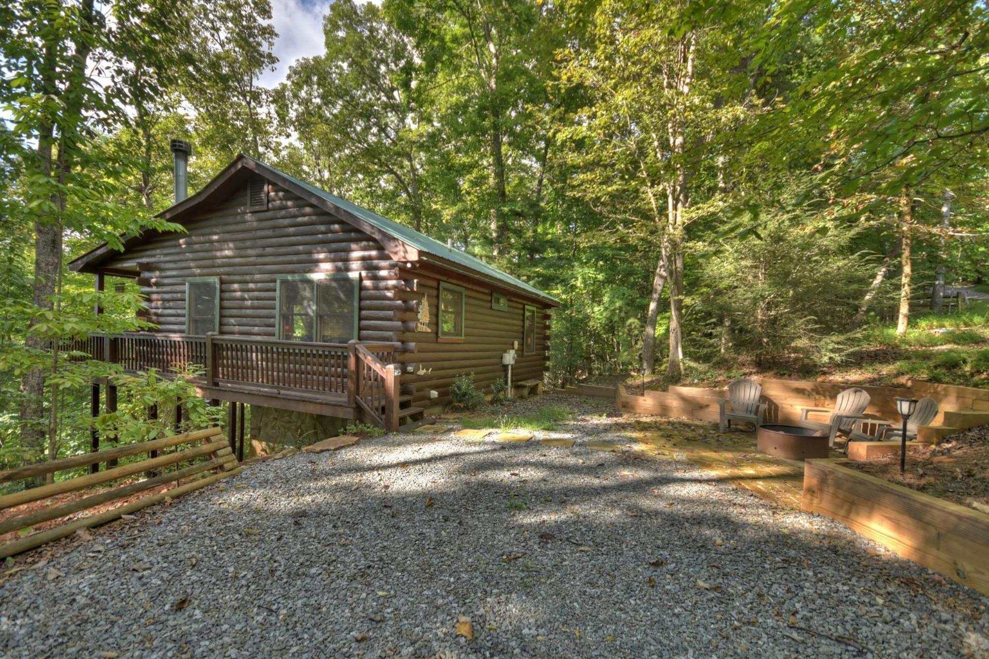 Bearfoot Ridge Wood-Burning Fireplace Cozy Hot Tub Serene Views إليجاي المظهر الخارجي الصورة