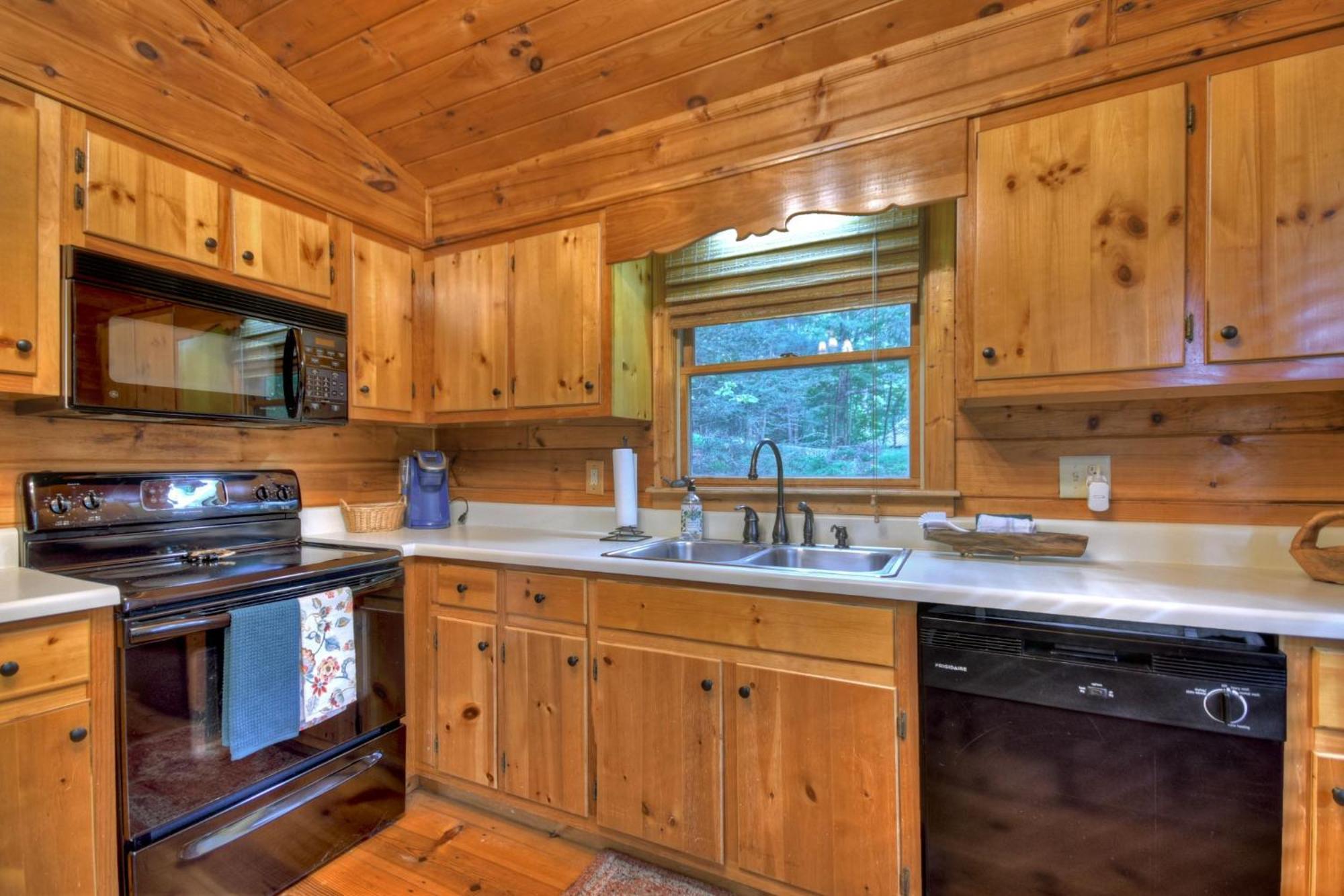 Bearfoot Ridge Wood-Burning Fireplace Cozy Hot Tub Serene Views إليجاي المظهر الخارجي الصورة